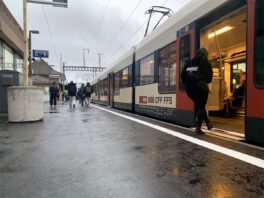 Erneuertes Perron am Gleis 1 im Bahnhof Morges in Betrieb genommen