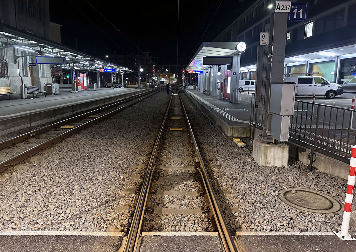 Bahnhof St Gallen Fahrunfaehig Gleise gefahren_Stapo SG_16 12 23