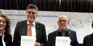 Hochrheinbahn Unterzeichnung Vertrag_DB_18 12 23