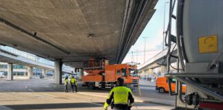 Basel Lastwagen riss Fahrleitung herunter_Kapo BS_20 2 24