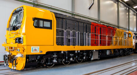 Stadler und KiwiRail stärken ihre Partnerschaft mit neuen Lokomotivverträgen