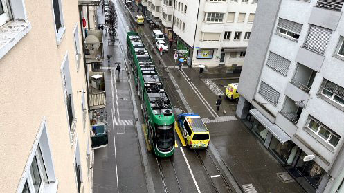 Basel Gueterstrasse Kollision Fussgänger BVB-Tram_Kapo BS_18 3 24