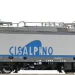 7500031 H0 Roco SBB Cargo Re 484 018 Cisalpino_Modelleisenbahn GmbH_2023