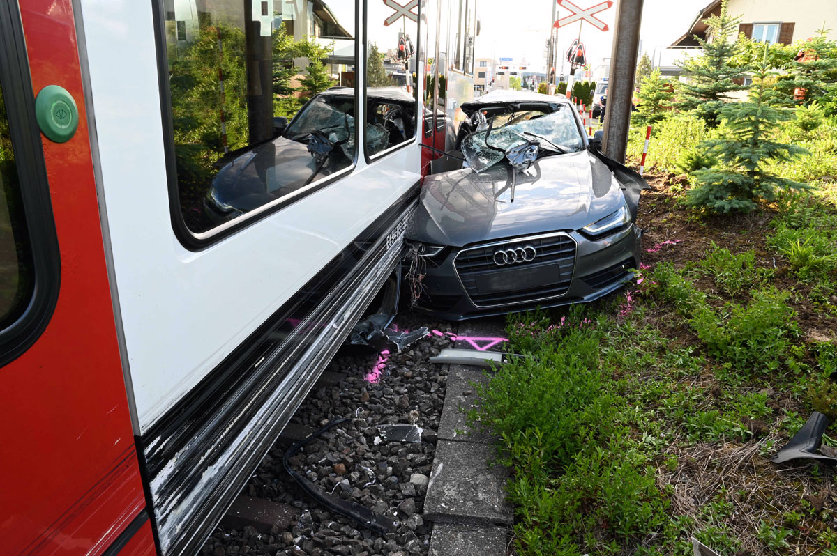 Hitzkirch Autofahrer Wechselblinkanlage_Kapo LU_25 5 24