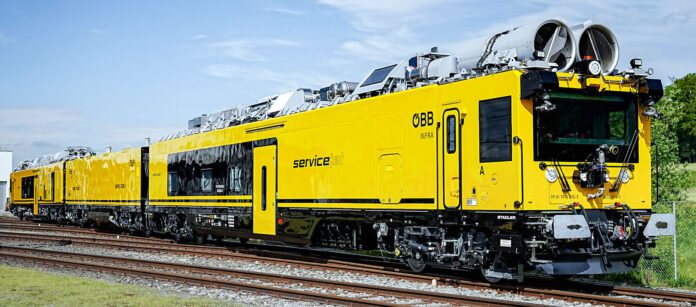 rettungstriebzug_OeBB Stadler_2024