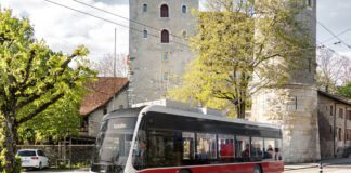 Solo-Batterie-Trolleybus lighTram 12 DC_HESS_7 24