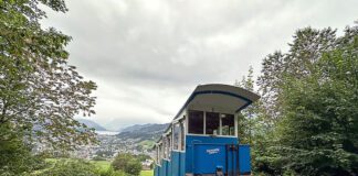 Sonnenbergbahn Wagen_Stadt Kriens