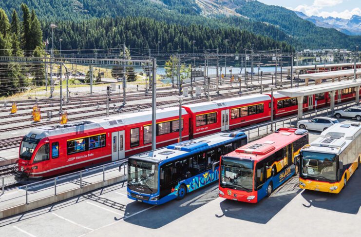 Fahrplanwechsel Graubuenden Engadin Postauto St Moritz_RhB