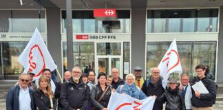 SEV Elvetino Uebergabe Petition Westlink_SEV_25 3 25