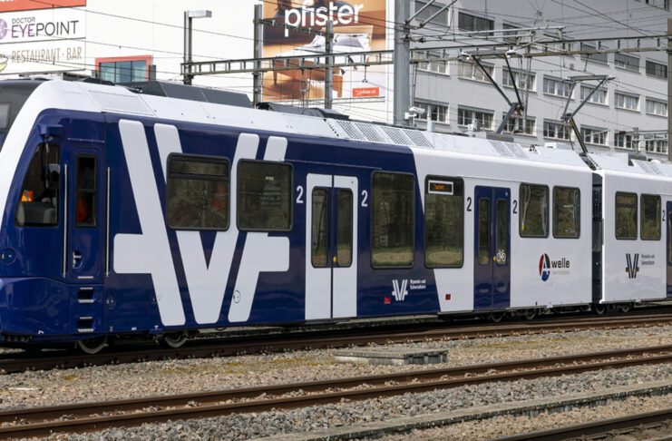 Saphir II Triebwagen WSB Anlieferung 1_Aargau Verkehr_10 3 25