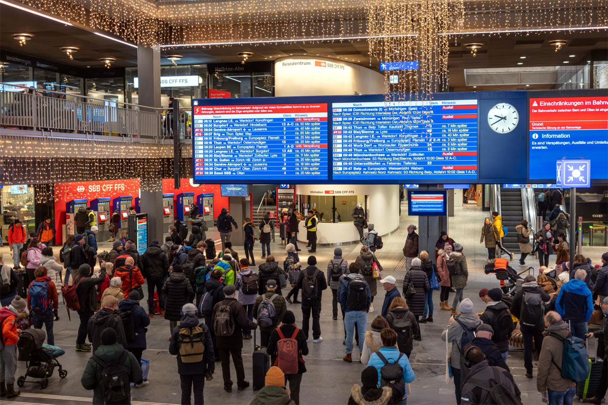 Personenunfall Stoerung Abfahrtsanzeiger Bahnhof Bern_Milena Steiner